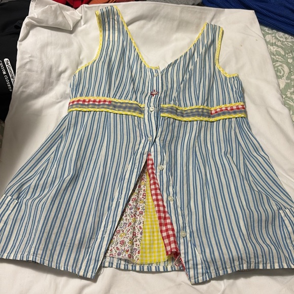 The CUTEST top ever!!! Rare Free People sleeveless top! - Picture 2 of 5